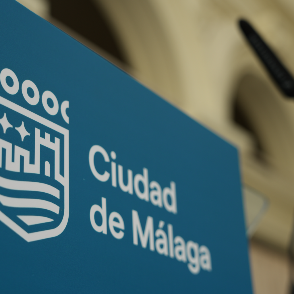 CIUDAD DE MÁLAGA
Colaboración con SODA
↘ Manual de marca y aplicaciones
